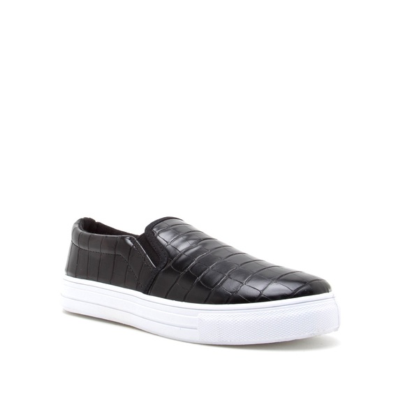 Qupid Shoes - ⚡️CLEARANCE! Vegan Leather Slip On Sneakers